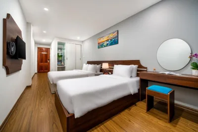 高级双人或双床间 — Astoria Hanoi Hotel & Travel